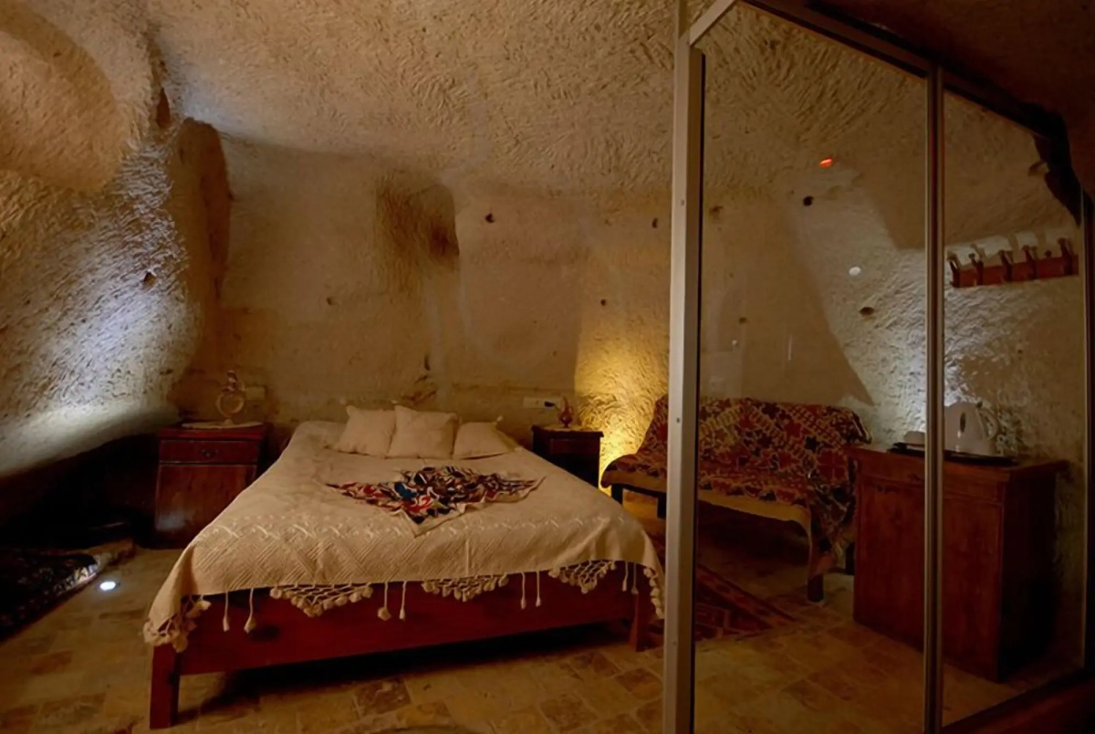 Arif Cave Hotel