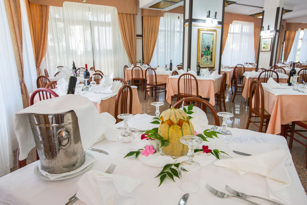 Hotel Mediterraneo