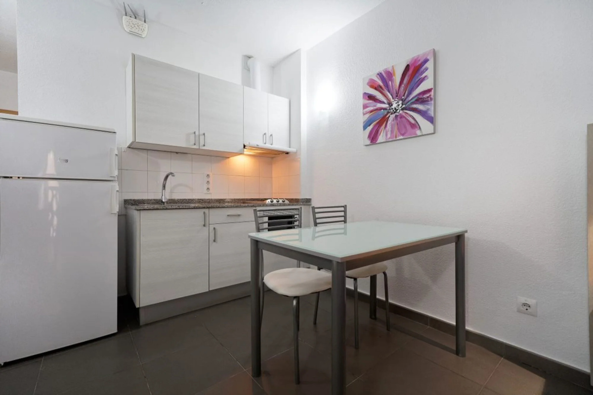 Mhc Arenales Hotel