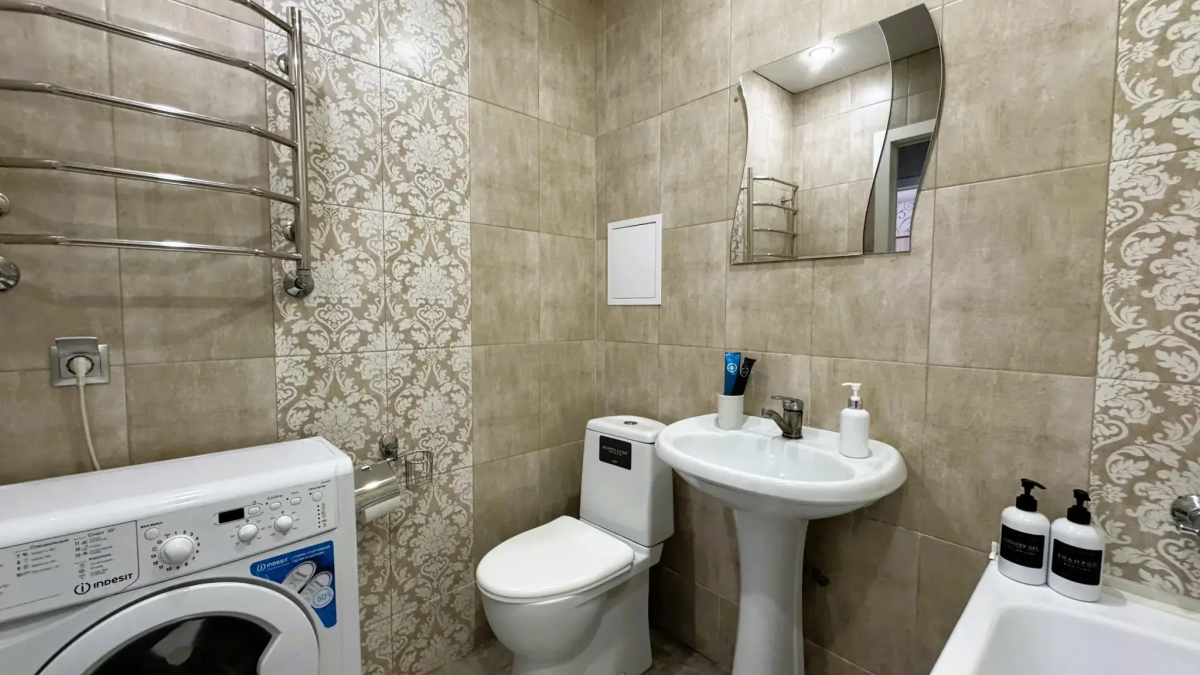 Райт Рум на Братьев Луканиных