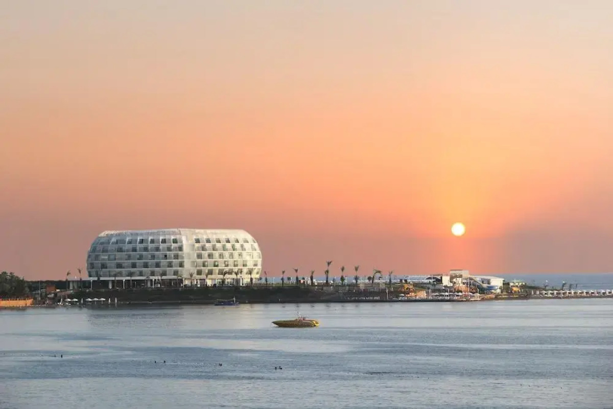 Gold Island Selected Hotel