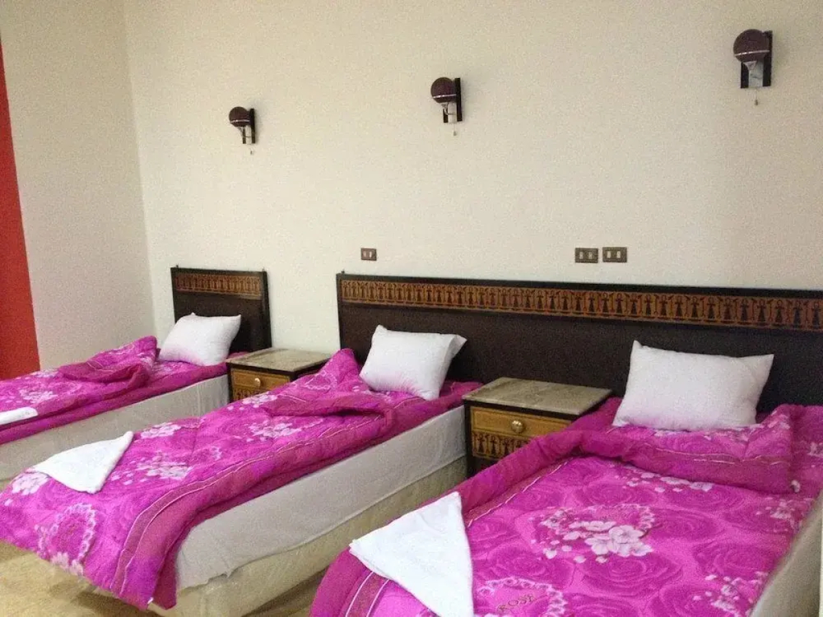 Regent House - Hostel