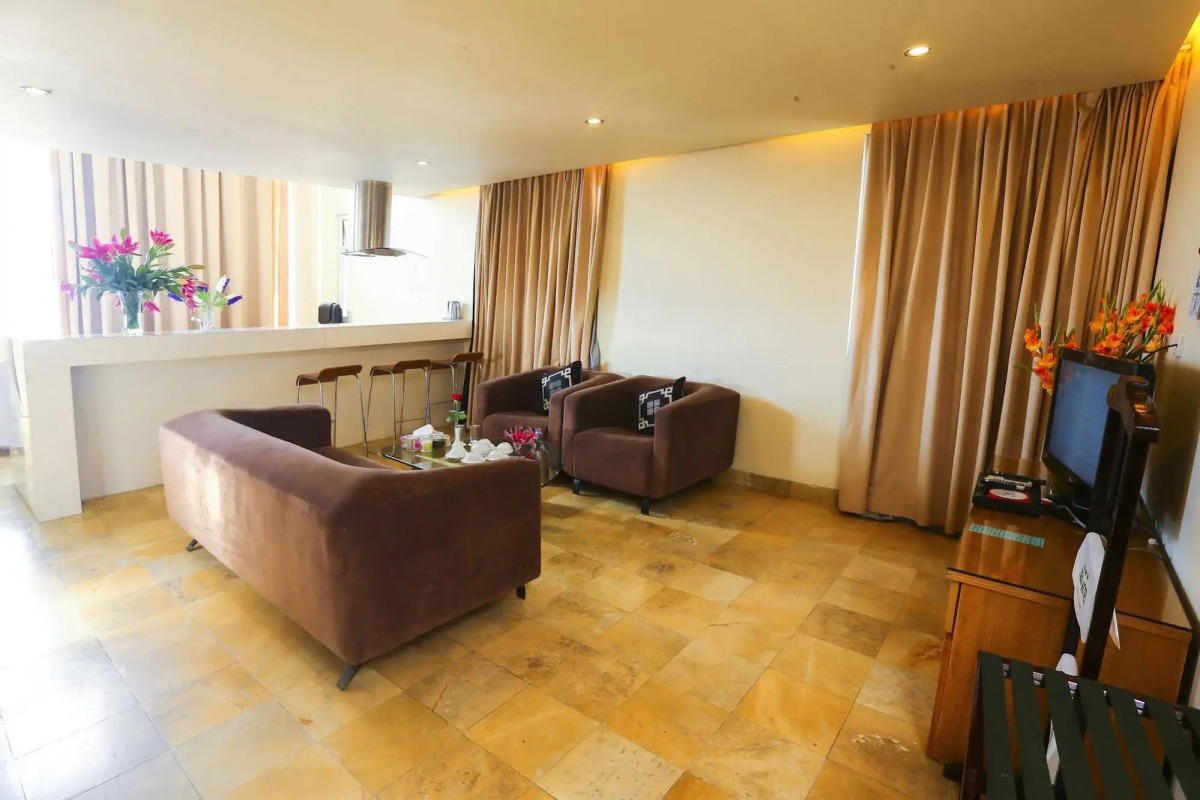 A25 Hotel - 12 Ngo Sy Lien