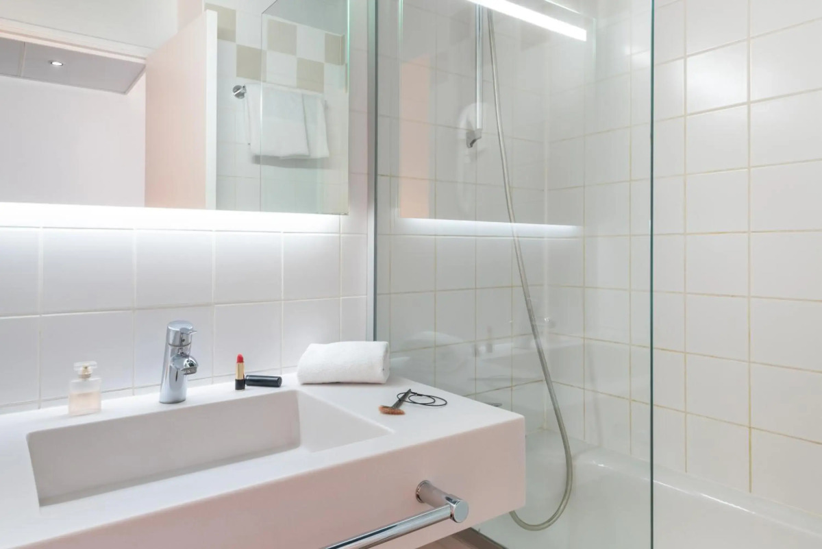 Pullman Dubai Jumeirah Lakes Towers - Hotel & Residence