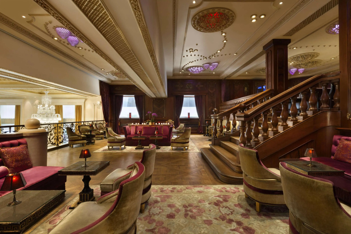 Отель The Plaza