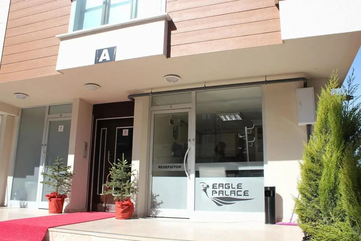 216 Eagle Palace Suite