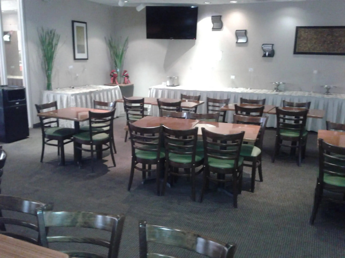 Fortune Hotel & Suites