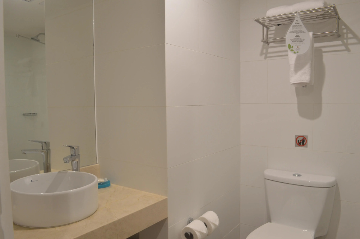 Arawi Miraflores Express