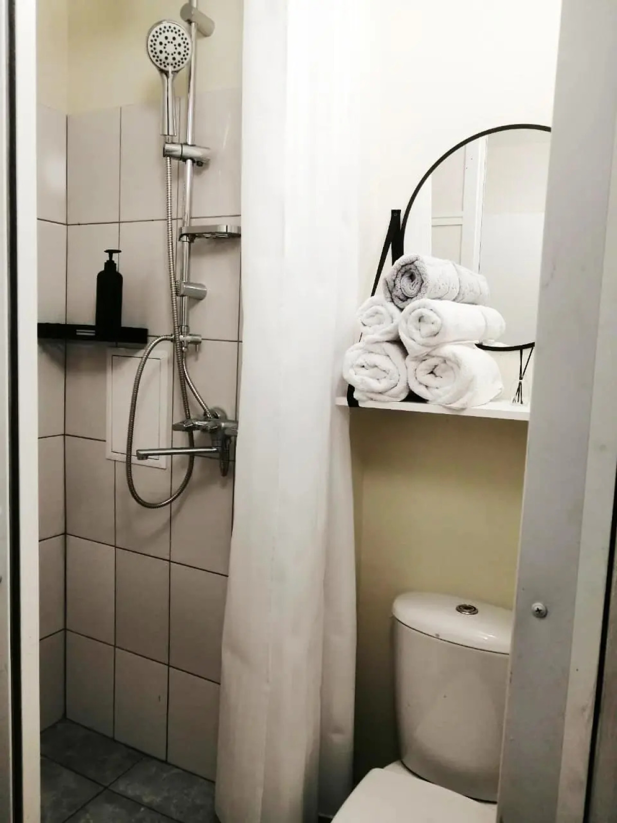 Апартаменты на улице Кати Перекрещенко 2