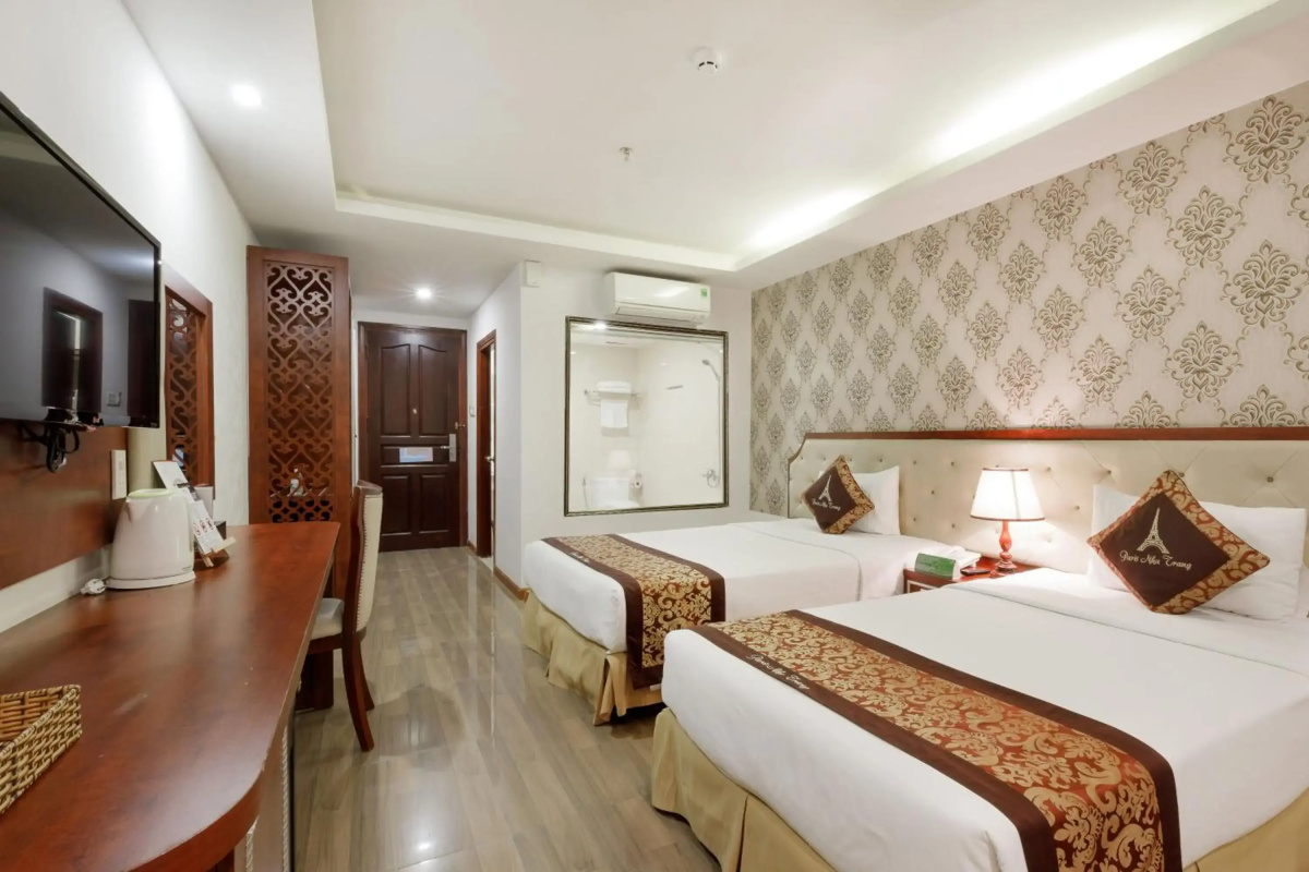 Paris Nha Trang Hotel & Apartment