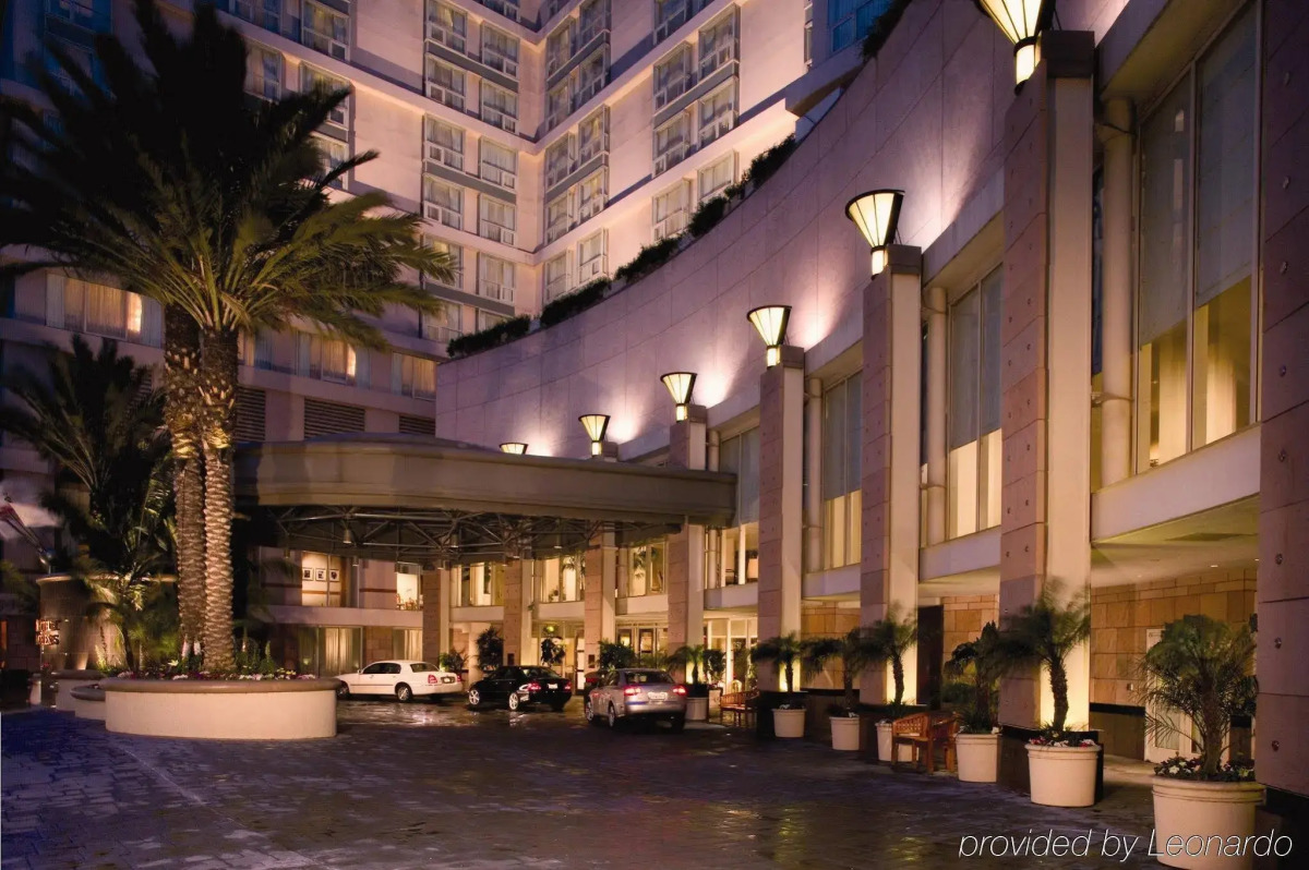 Omni Los Angeles Hotel at California Plaza