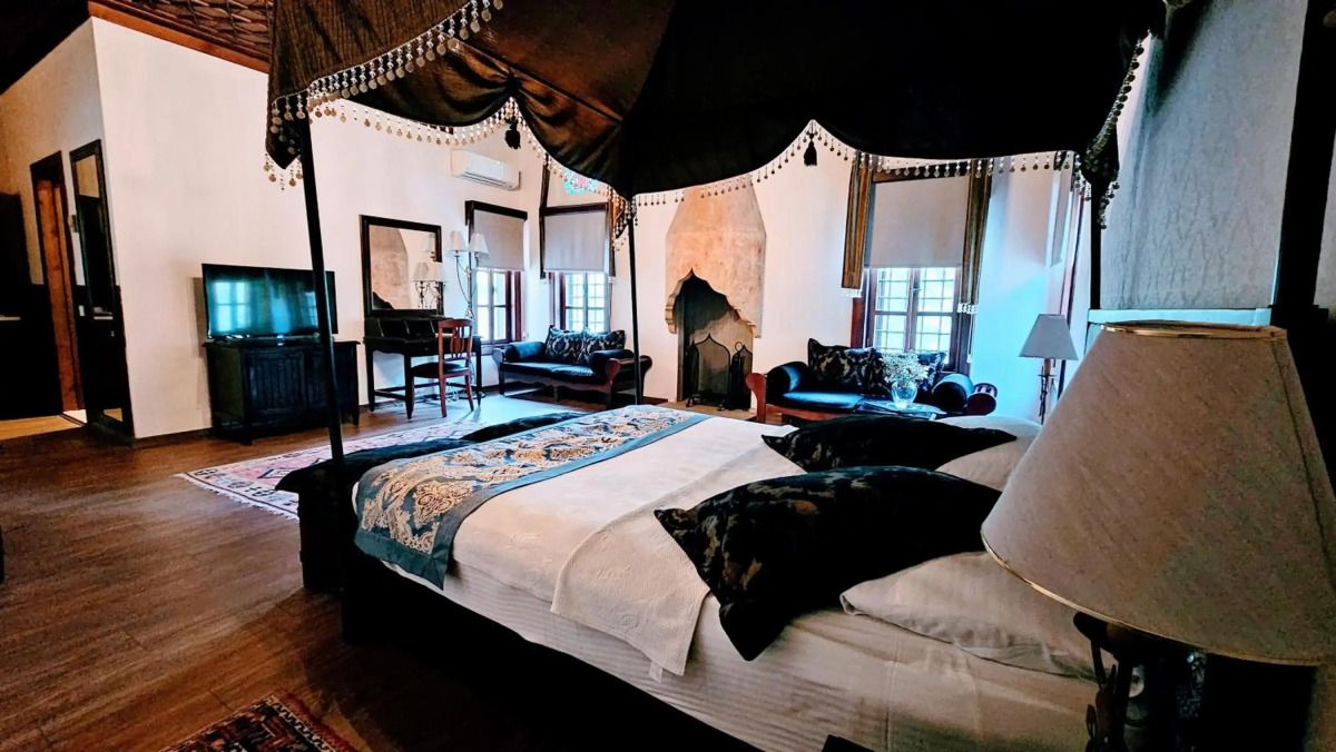 Otanti̇k Club Hotel & Spa