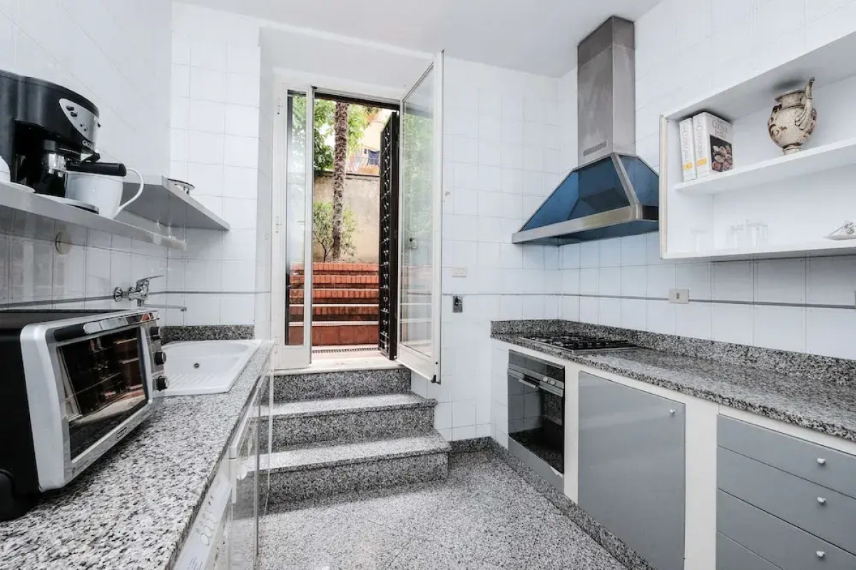 Lush Garden Steps Away from Great Park