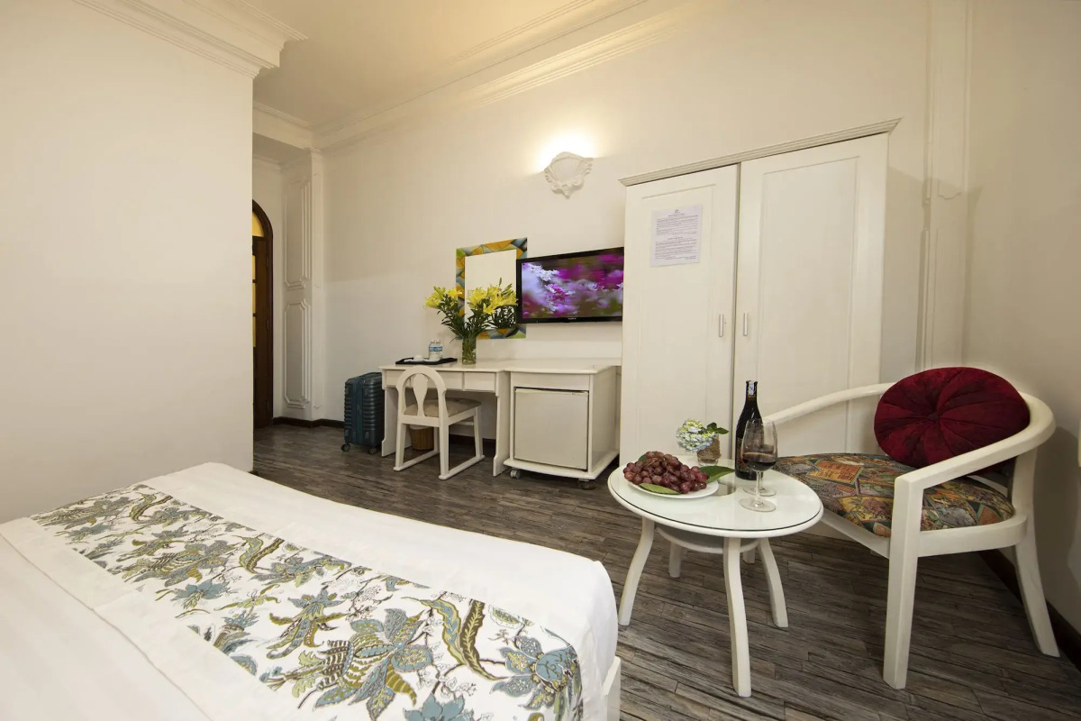 Vilion Central Hotel