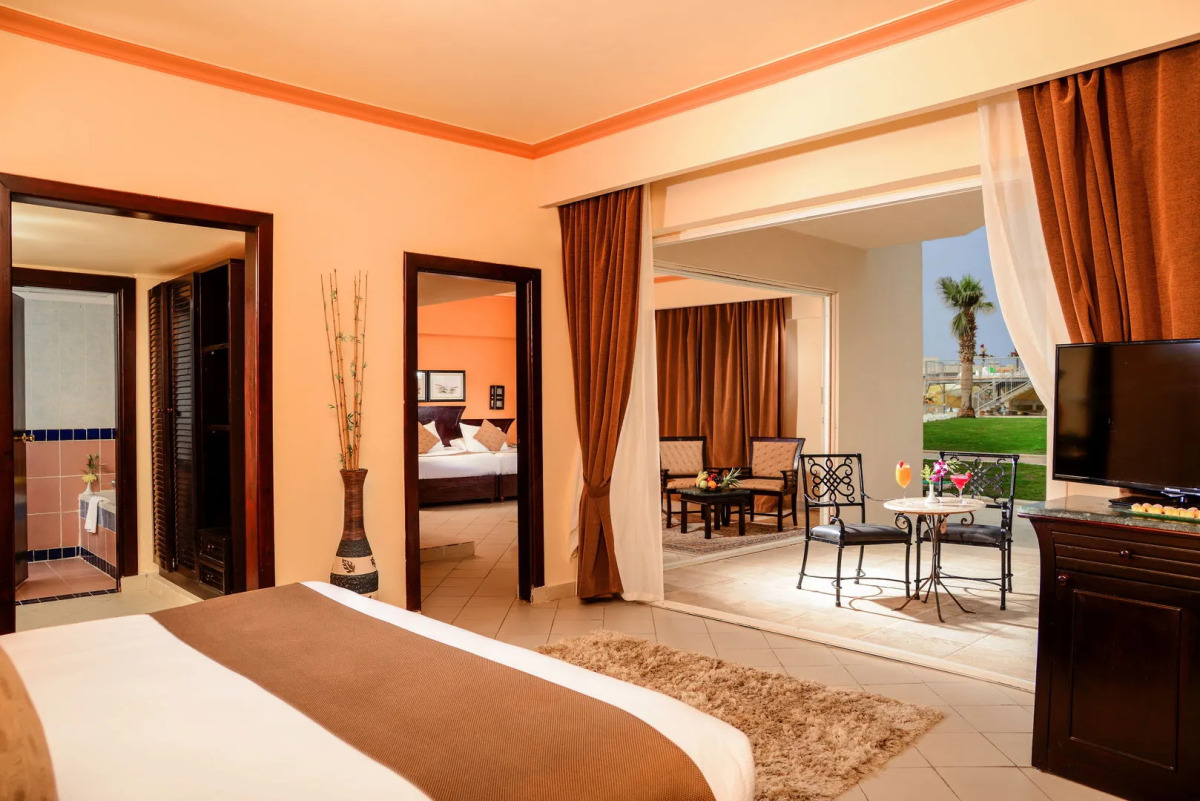 Pickalbatros Royal Moderna Resort