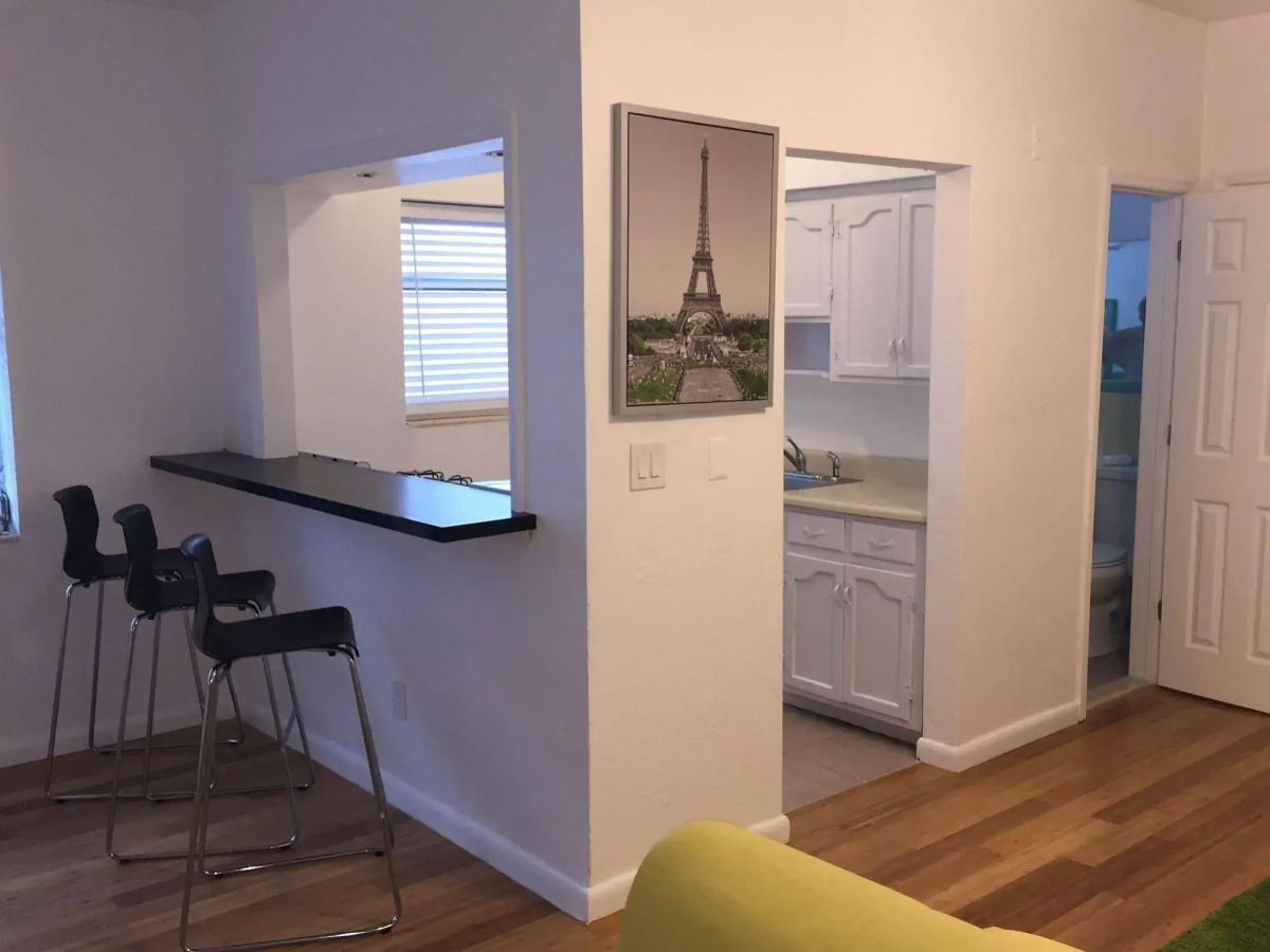 Miami International by Lowkl