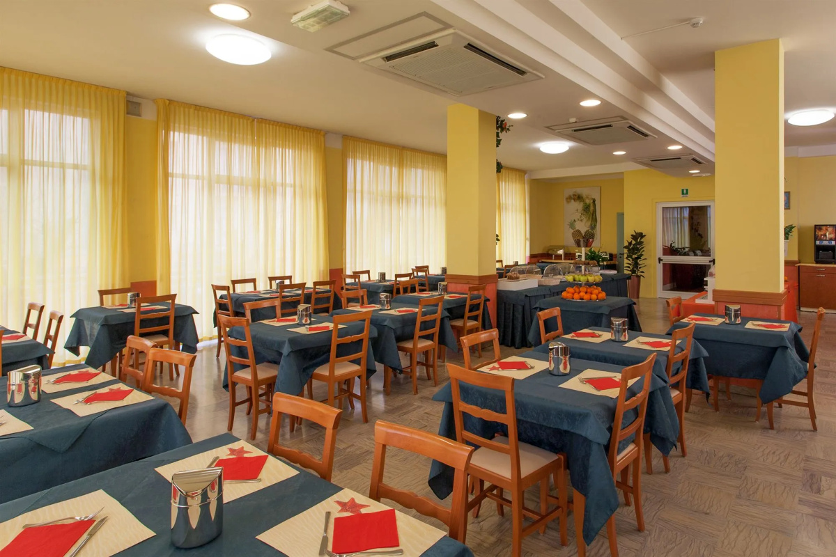 Hotel Bahama