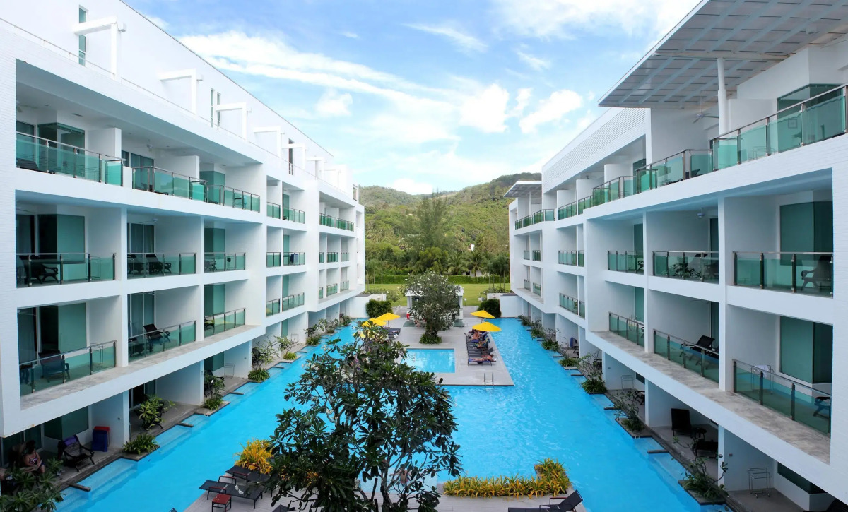 The Old Phuket - Karon Beach Resort