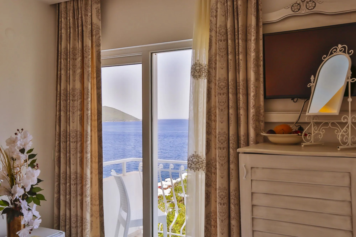 Отель Linda Beach