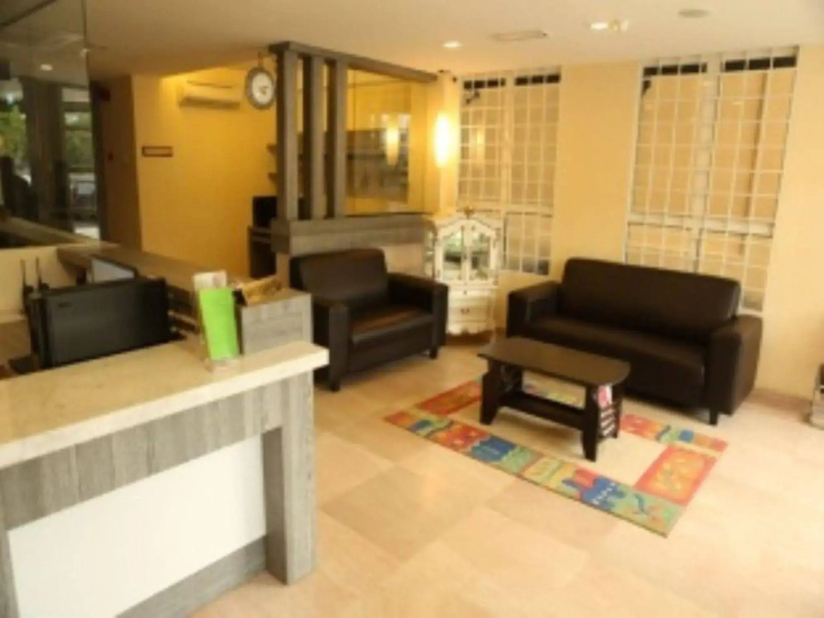 OYO 124 Hotel Seniman Sentul (Sanitized Stay)