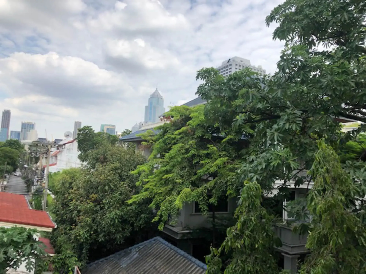 Sawasdee Hotel @ Sukhumvit Soi 8