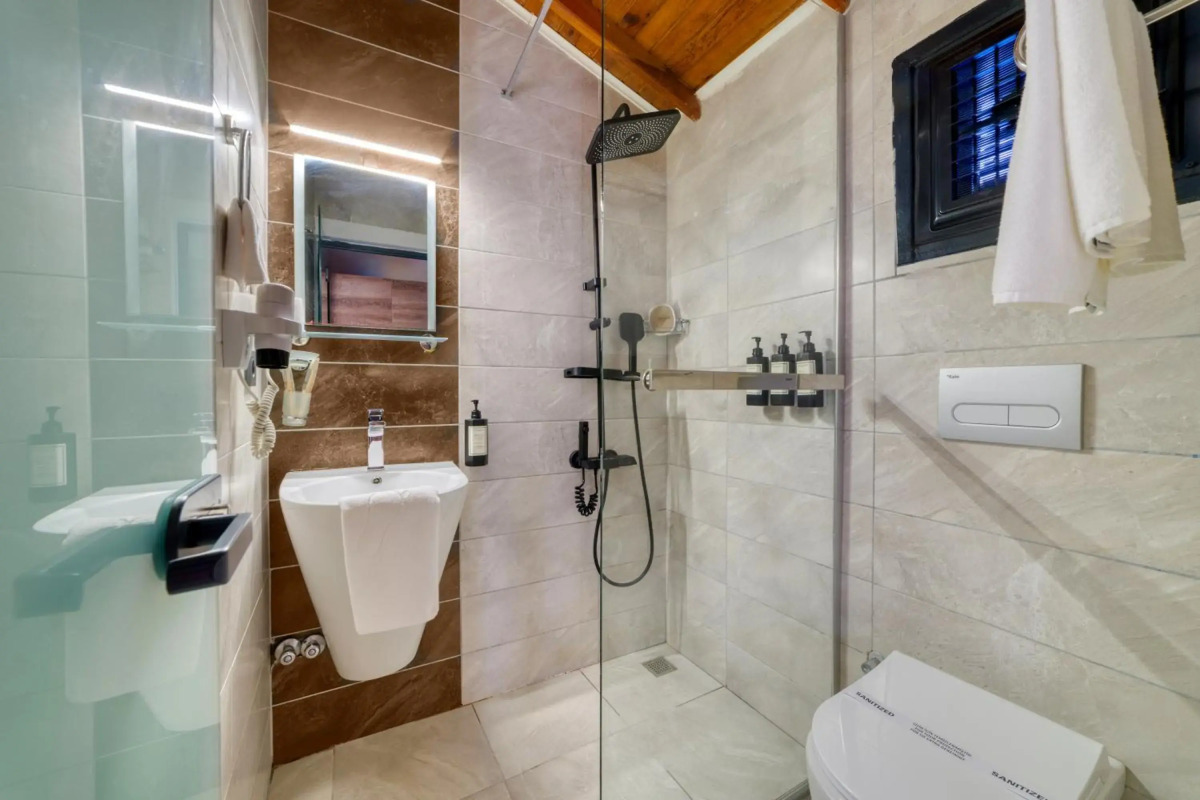 Illusion Beach Club Hotel +16 Only Adult