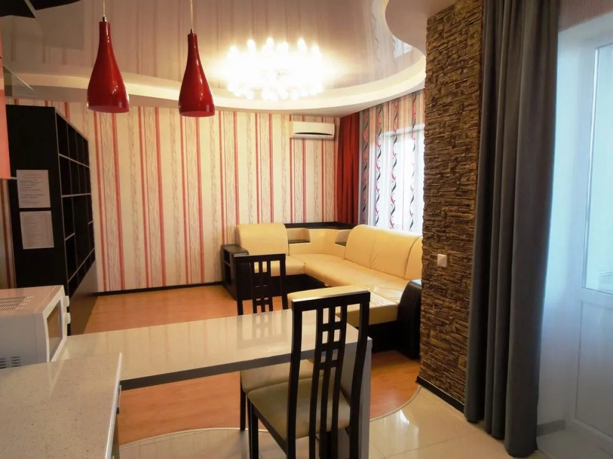 Апартаменты Максим