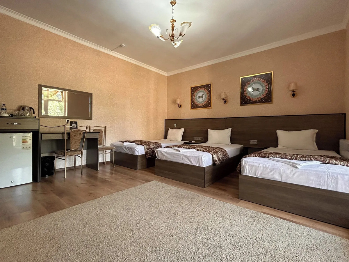 Отель «Ишонч»