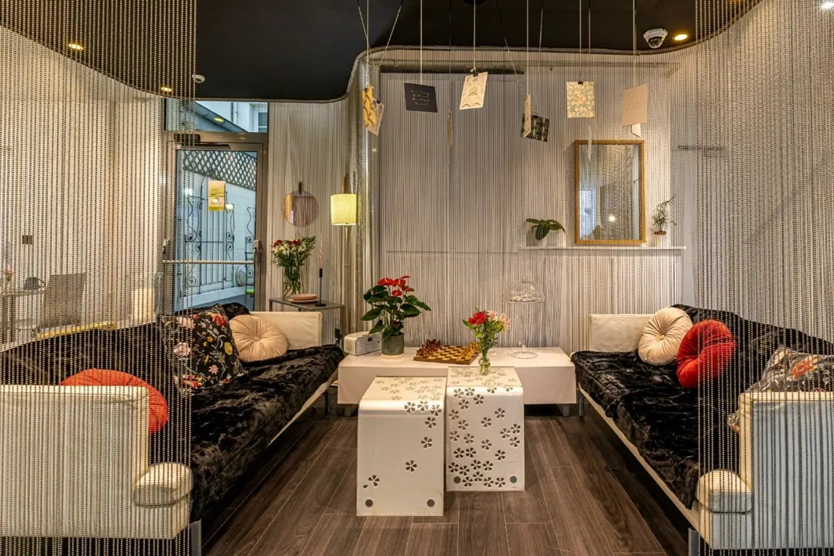 Hotel Glasgow Monceau Paris by Patrick Hayat