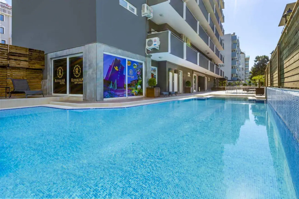 Royalisa City Apart Hotel