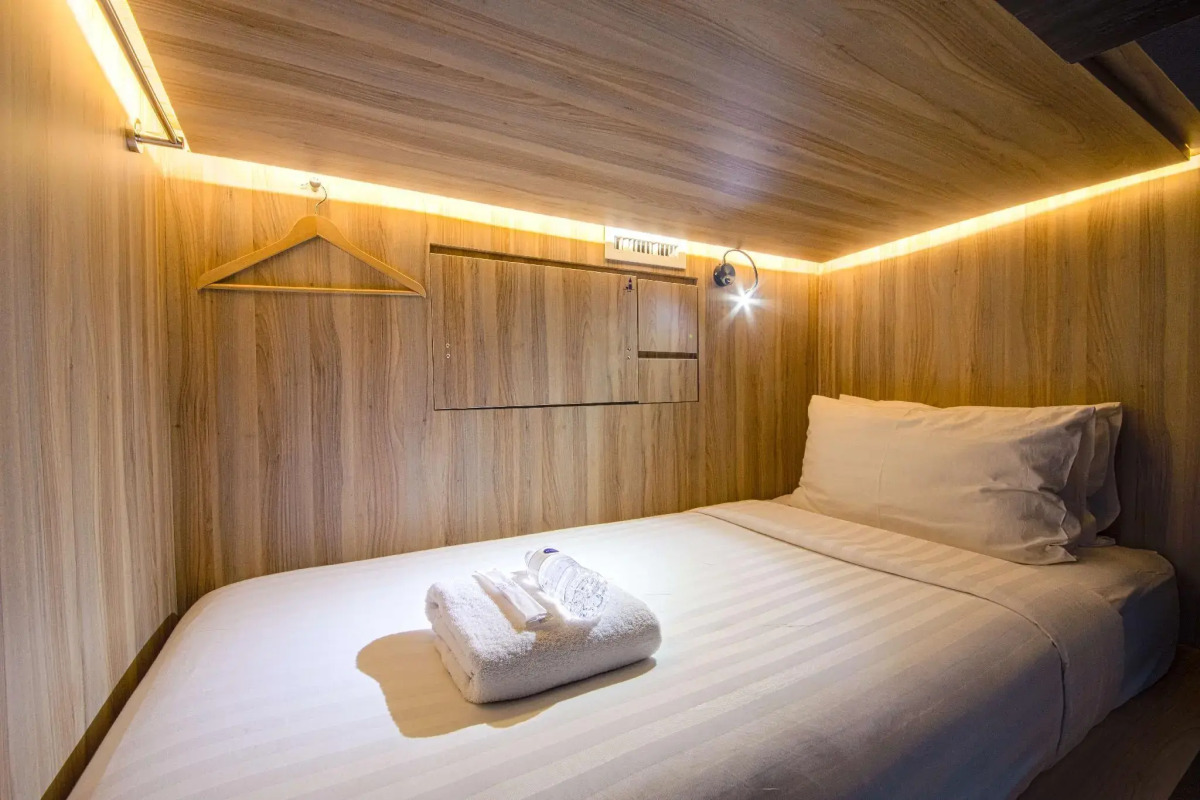 CUBE Boutique Capsule Hotel @ Chinatown