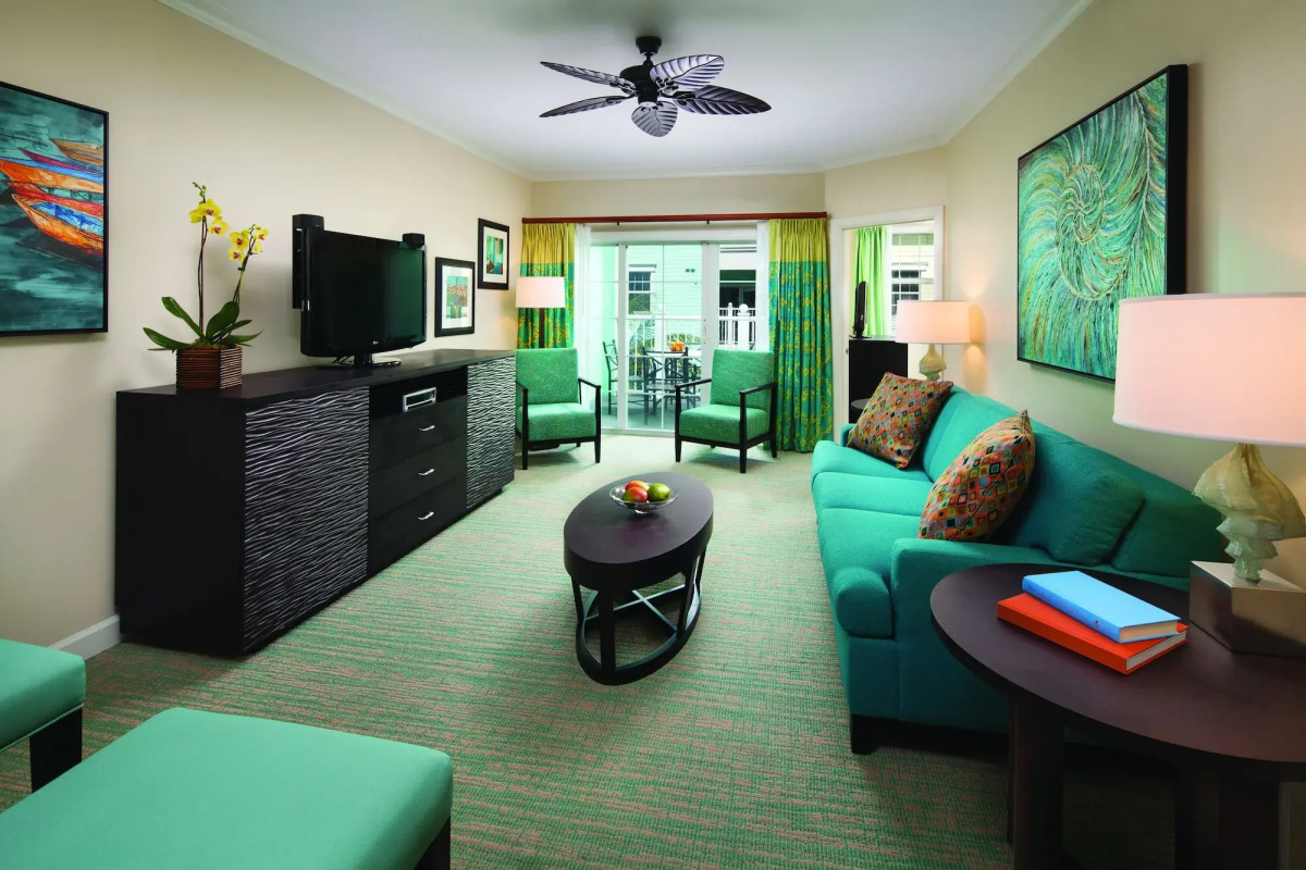 Harborside Resort & Vacation Rentals at Atlantis