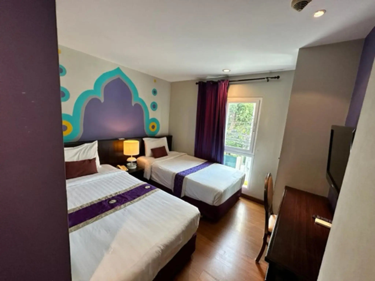 Sawasdee Hotel @ Sukhumvit Soi 8