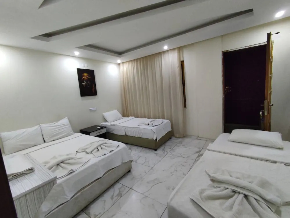 Shah Sultan Ozturk Hotel