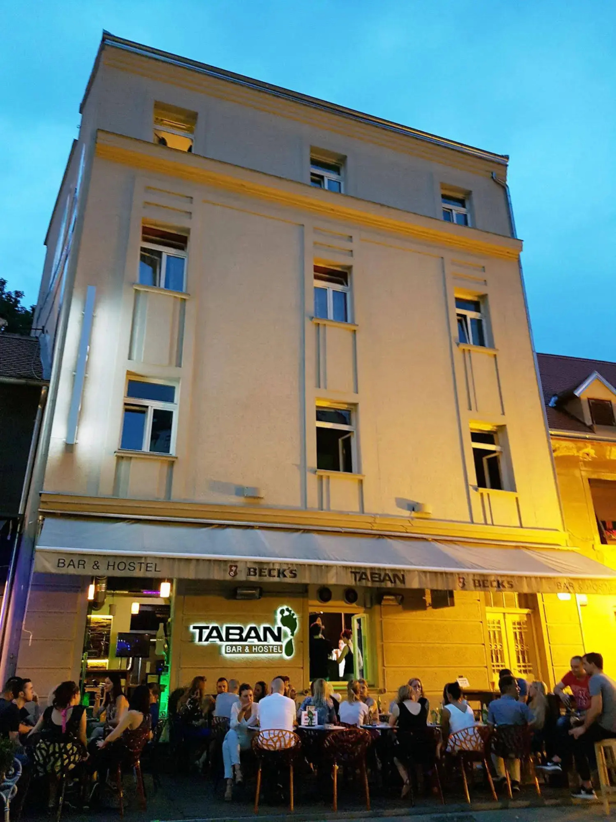Taban Hostel