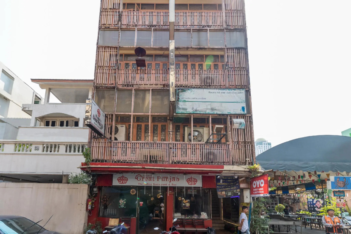 OYO 583 Sweethome Guest House