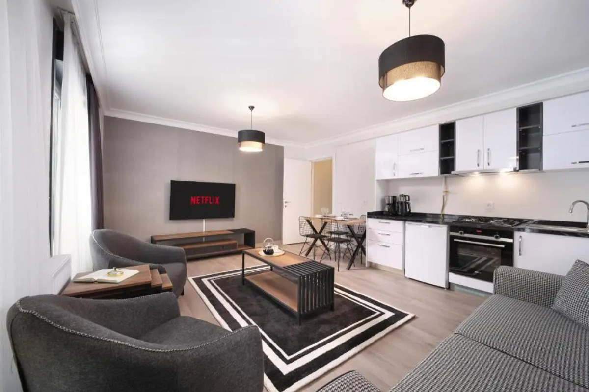 Etiz Hotels & Residences