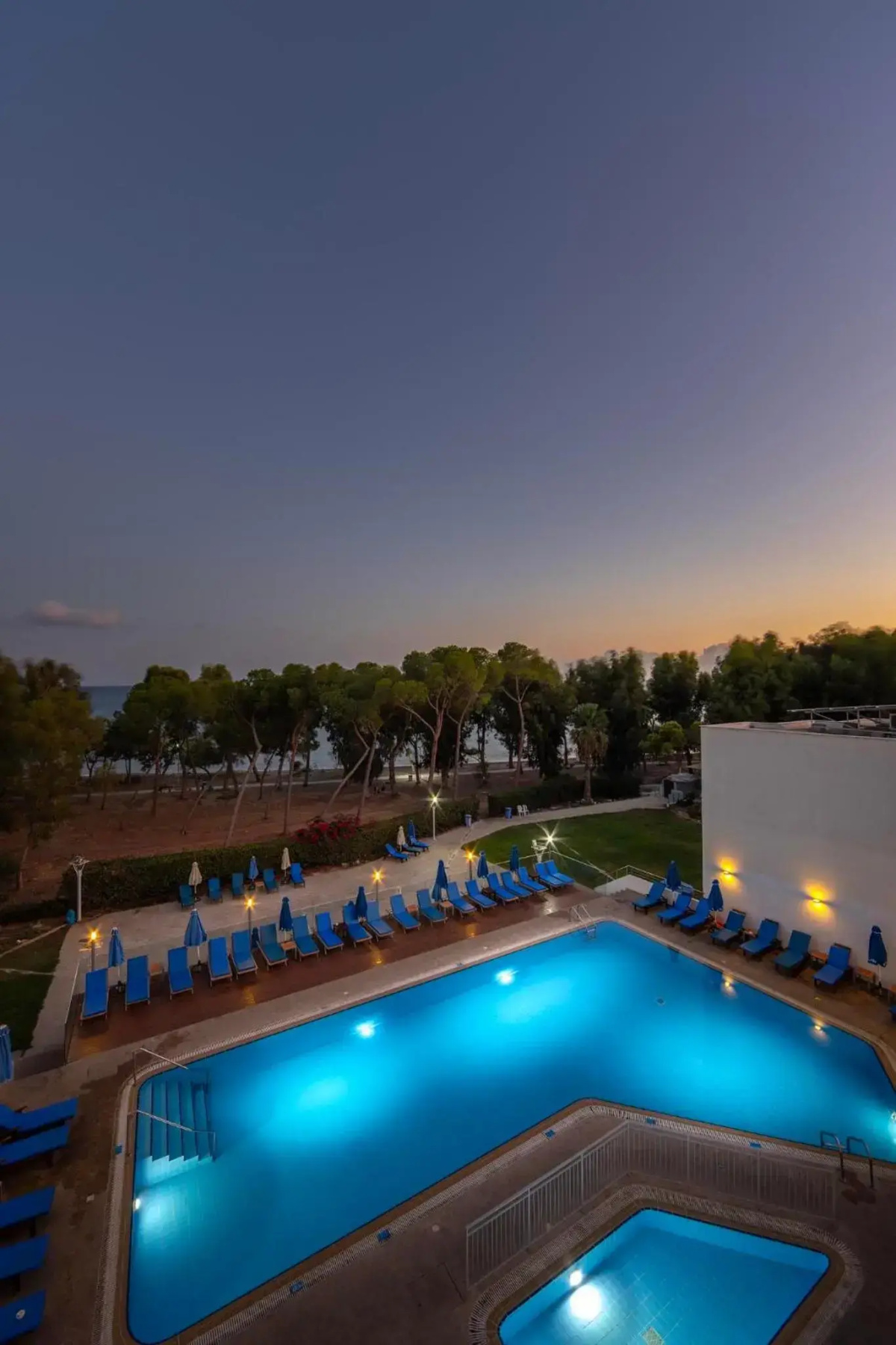 Park Beach Hotel