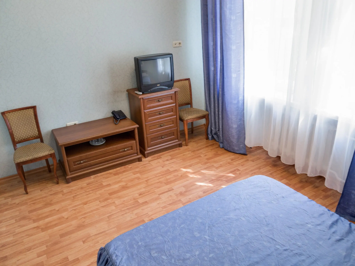 Парк-Отель Май