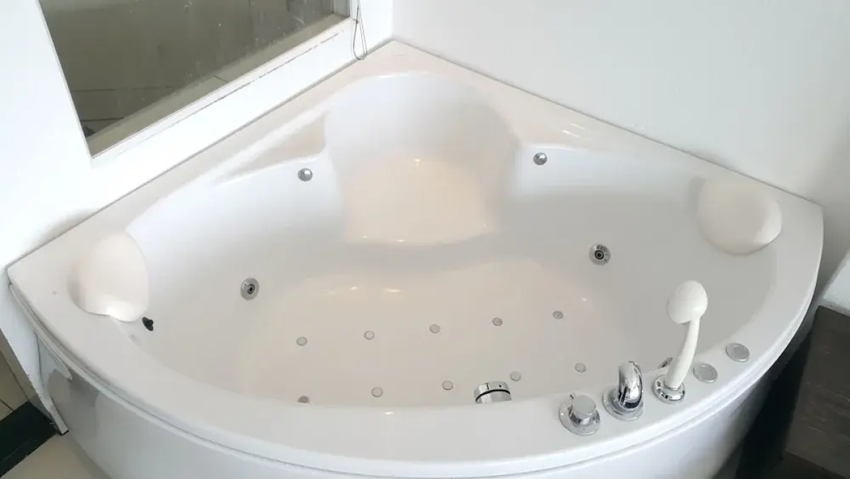 Vtsix Condo Service at View Talay Condo