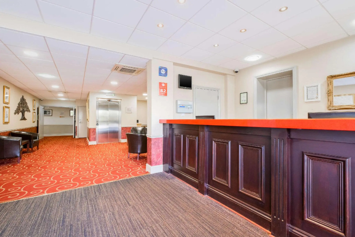 Ramada by Wyndham Cheltenham