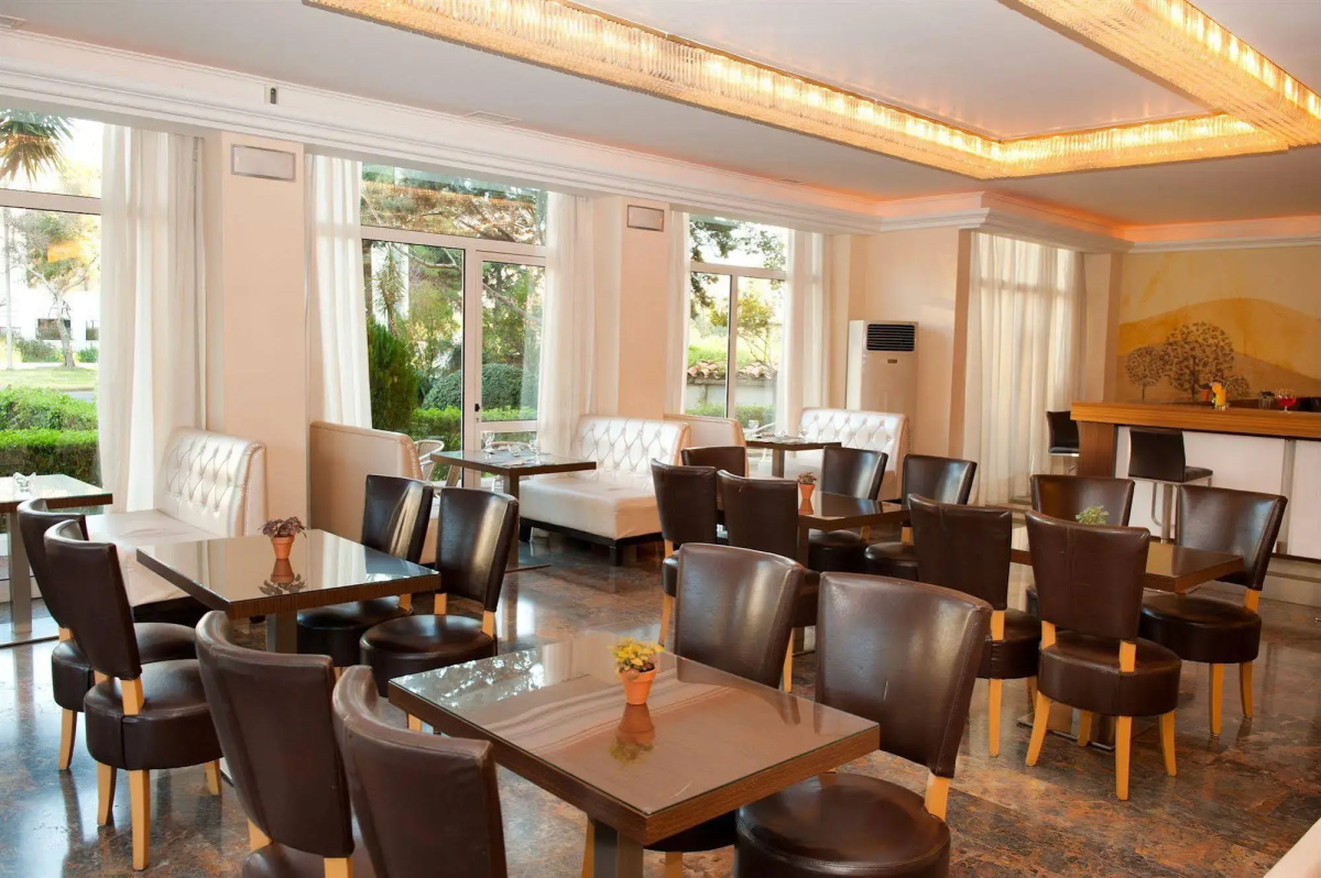 London Hotel