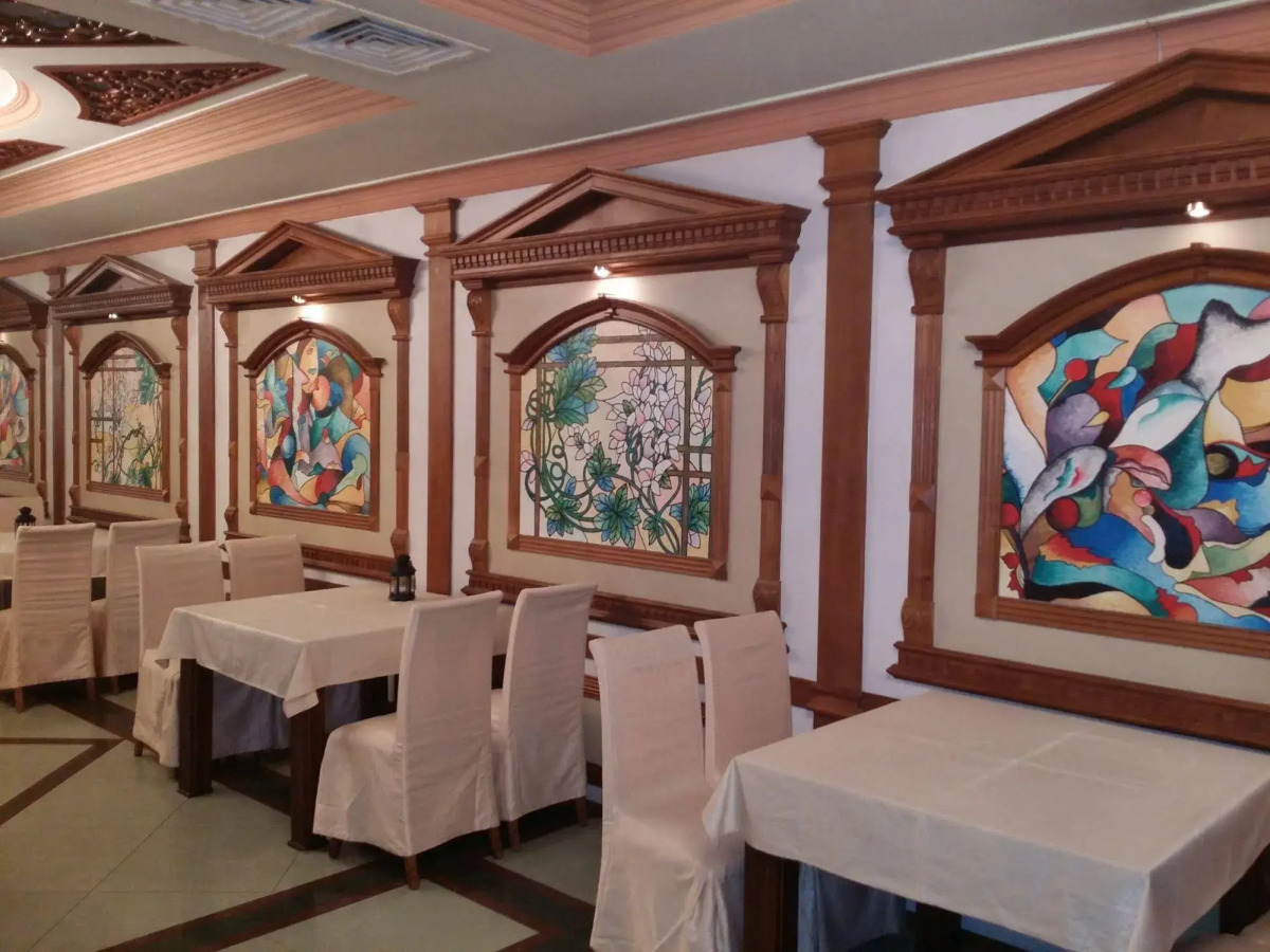 Парк-Отель Май