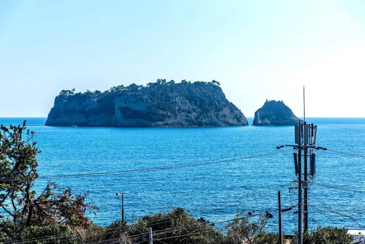 T Island Resort