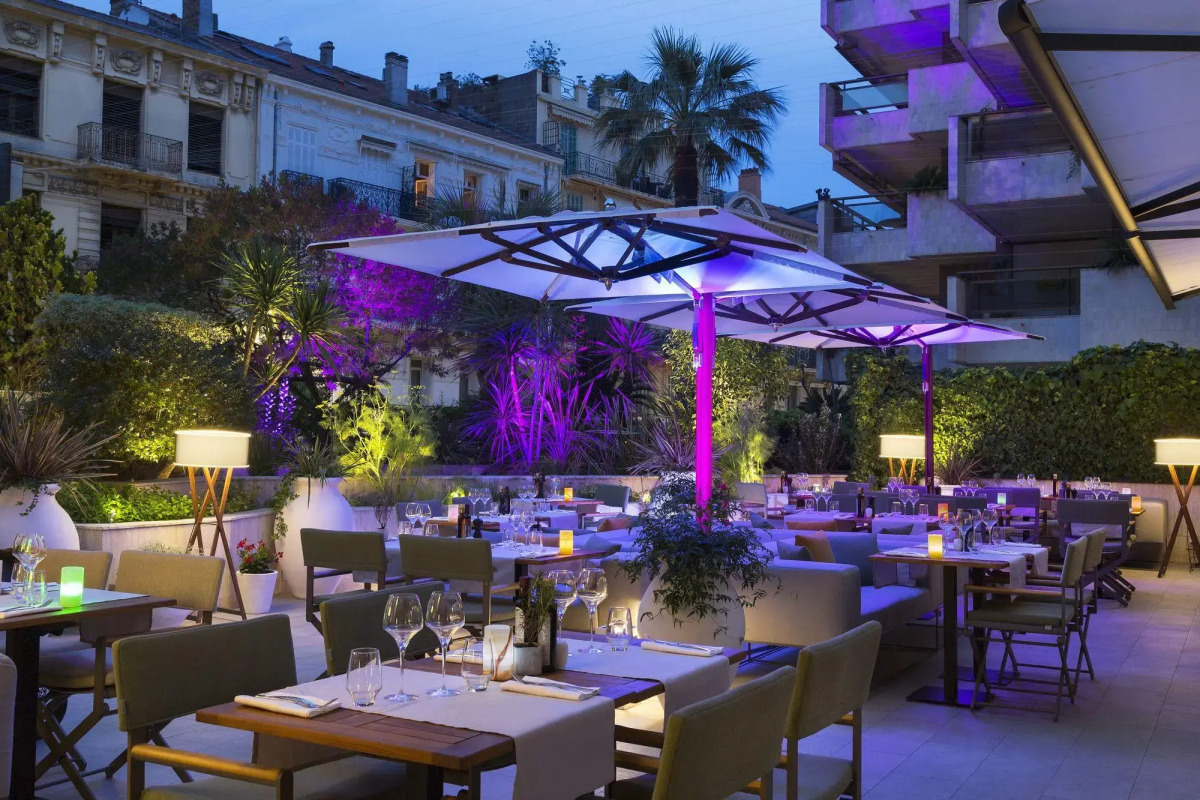 Отель Barriere Le Gray d'Albion