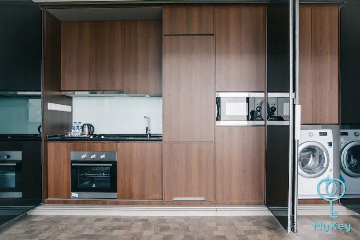 Expressionz Professional Suites by MyKey