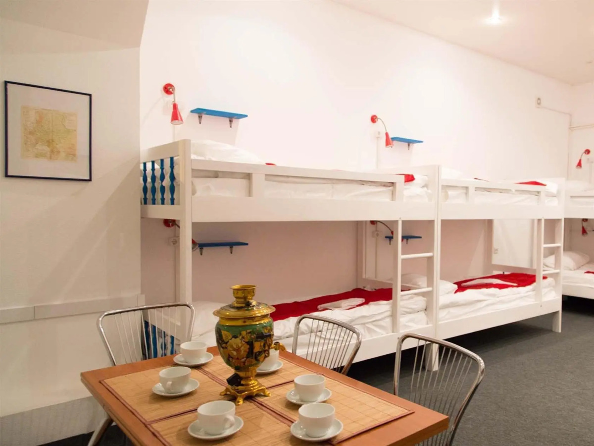 Hostel Port of Five Seas