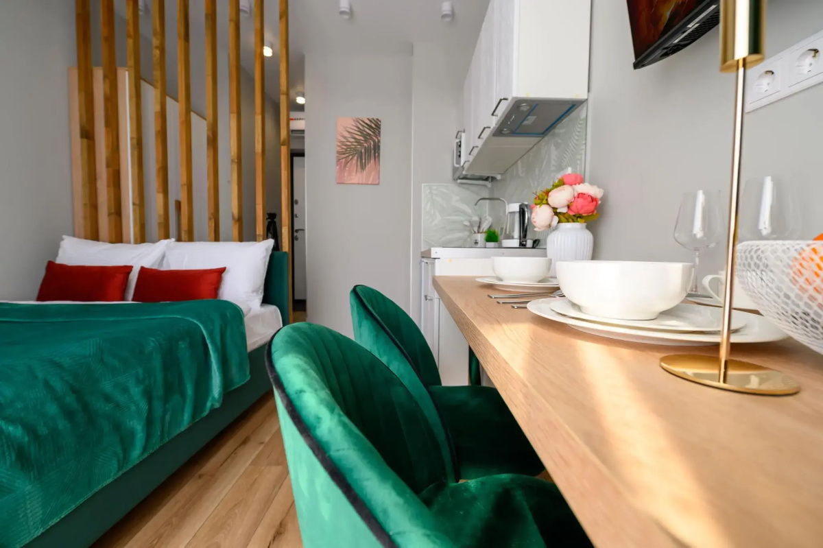 MOKO Apartments (МОКО Апартментс) на Берёзовой аллее