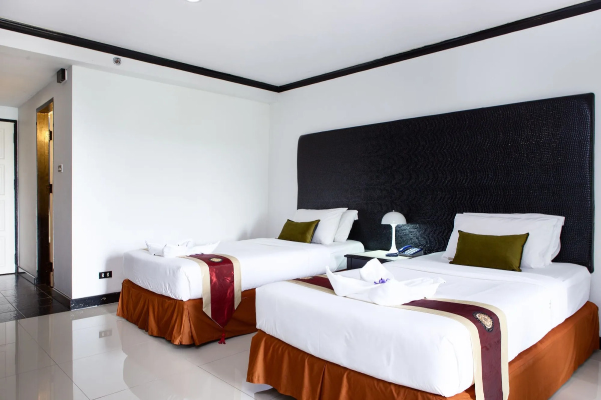 Town In Town Garden Resort