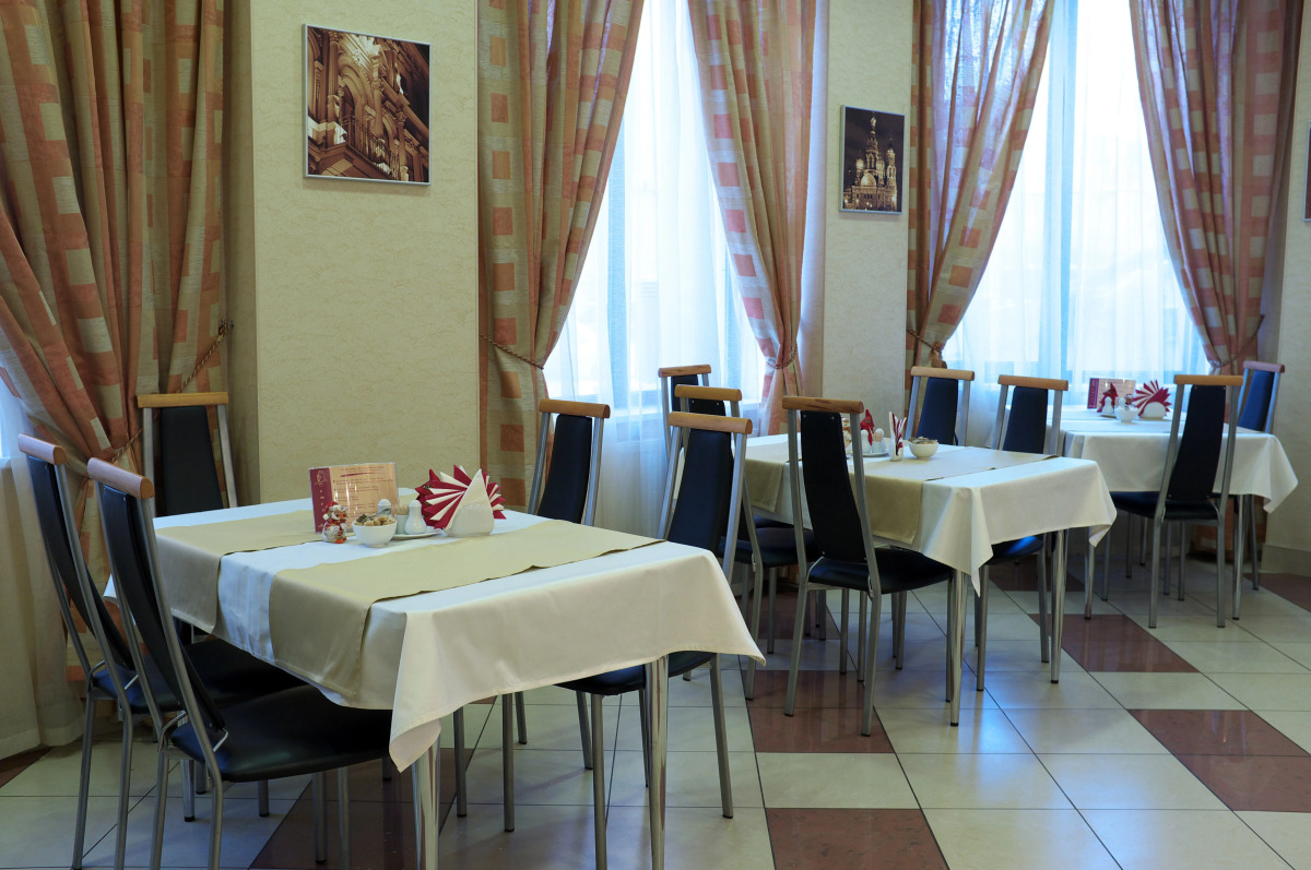 Отель «9 Сов»